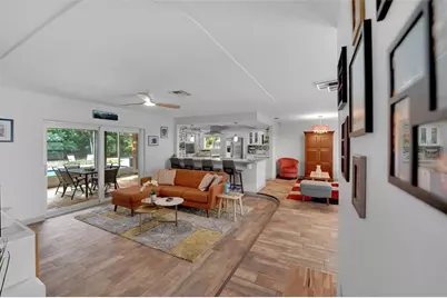 6972 NW 5th Pl, Margate, FL 33063 - Photo 8