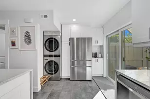 120 NE 20th Ct, Wilton Manors, FL 33305 - Photo 10