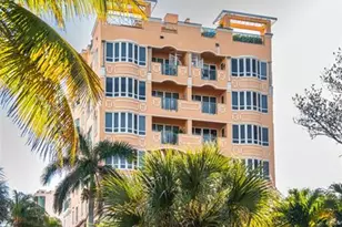 3236 NE 5th St, Pompano Beach, FL 33062 - Photo 1