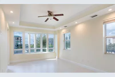 3236 NE 5th St, Unit #402, Pompano Beach, FL 33062 - Photo 12