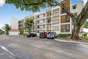 117 Lake Emerald Dr, Oakland Park, FL 33309 - Photo 24