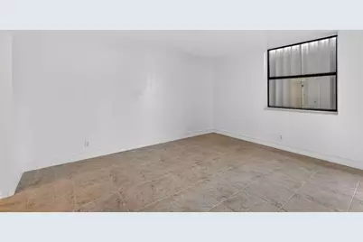 117  Lake Emerald Dr, Unit #408, Oakland Park, FL 33309 - Photo 18