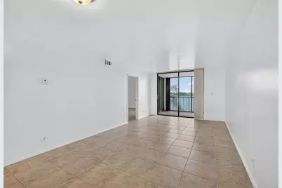 117  Lake Emerald Dr, Unit #408, Oakland Park, FL 33309 - Photo 16