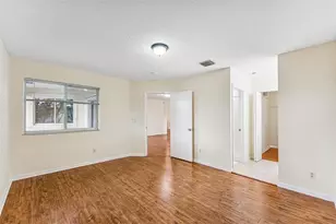 8466 NW 40th St, Coral Springs, FL 33065 - Photo 20