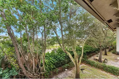 8466 NW 40th St, Coral Springs, FL 33065 - Photo 30