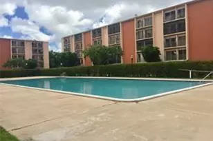 8610 N Sherman Cir, Miramar, FL 33025 - Photo 2