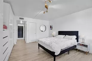 2801 NE 183rd St, Aventura, FL 33160 - Photo 12