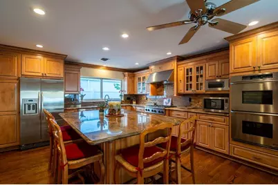 2317 NE 28th Ct, Lighthouse Point, FL 33064 - Photo 16