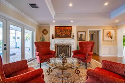 2317 NE 28th Ct, Lighthouse Point, FL 33064 - Photo 12