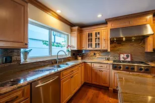 2317 NE 28th Ct, Lighthouse Point, FL 33064 - Photo 18