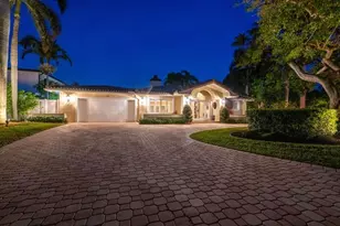 2317 NE 28th Ct, Lighthouse Point, FL 33064 - Photo 2