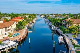 2317 NE 28th Ct, Lighthouse Point, FL 33064 - Photo 48