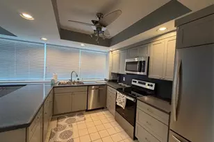 8112 Northboro Ct, West Palm Beach, FL 33406 - Photo 2