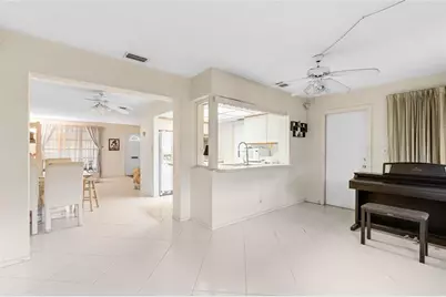 5702 NW 47th Lane, Tamarac, FL 33319 - Photo 22