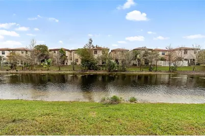 5702 NW 47th Ln, Tamarac, FL 33319 - Photo 32