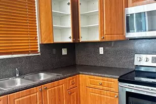 2304 SE 23rd Ave, Homestead, FL 33035 - Photo 14