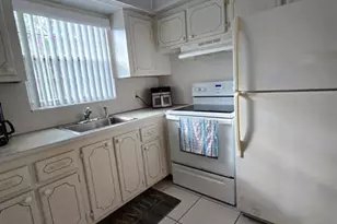 148 Tilford G Unit, Deerfield Beach, FL 33442 - Photo 6