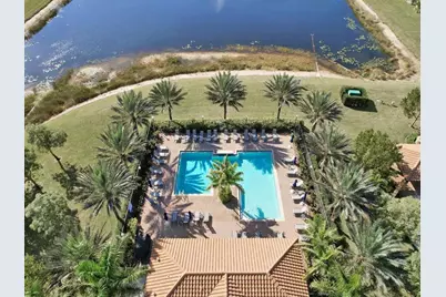 5327  Santa Maria Avenue, Boynton Beach, FL 33436 - Photo 2