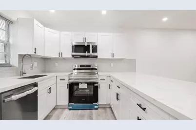 2314  Johnson St, Unit #20C, Hollywood, FL 33020 - Photo 2