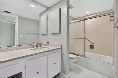 1500  Presidential Way, Unit #805, West Palm Beach, FL 33401 - Photo 14