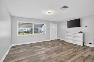 8845 NW 14th St, Plantation, FL 33322 - Photo 8