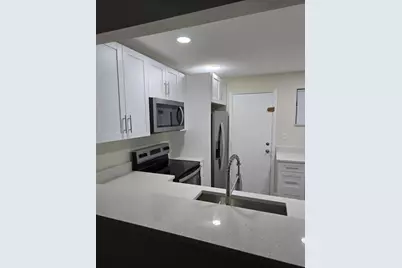 408 NW 68th Ave, Unit #510, Plantation, FL 33317 - Photo 6