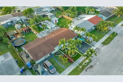1933 SW 67th Ave, North Lauderdale, FL 33068 - Photo 30