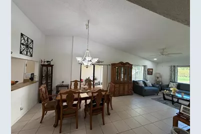 6711 S Parkway Dr, Unit #2-10, Pompano Beach, FL 33068 - Photo 8