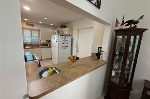 6711 S Parkway Dr, Pompano Beach, FL 33068 - Photo 6