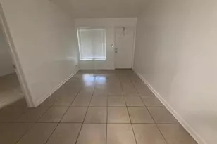 6008 NW 10th St, Pompano Beach, FL 33063 - Photo 2