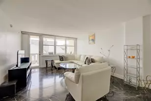 305 N Pompano Beach Blvd, Pompano Beach, FL 33062 - Photo 12