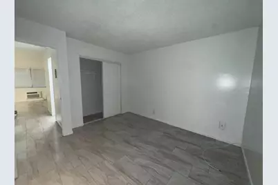 2220  Hayes St, Unit #7, Hollywood, FL 33020 - Photo 4