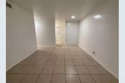 119 NE 5th St, Unit #3, Pompano Beach, FL 33060 - Photo 1