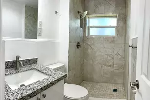 801 NE 36th St, Oakland Park, FL 33334 - Photo 8