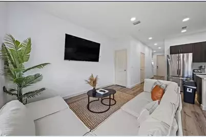 1559 W 26th Ct, Riviera Beach, FL 33404 - Photo 4