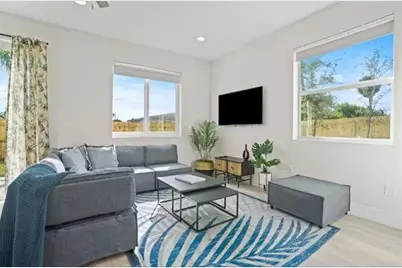 1547 W 26th Ct, Riviera Beach, FL 33404 - Photo 4