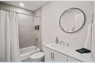 1547 W 26th Ct, Riviera Beach, FL 33404 - Photo 10