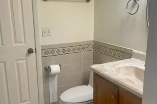 9501 Seagrape Dr, Davie, FL 33324 - Photo 10