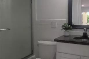 815 Middle River Dr, Fort Lauderdale, FL 33304 - Photo 10