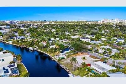 2501  Middle River Dr, Fort Lauderdale, FL 33305 - Photo 4