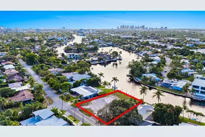 2501  Middle River Dr, Fort Lauderdale, FL 33305 - Photo 12