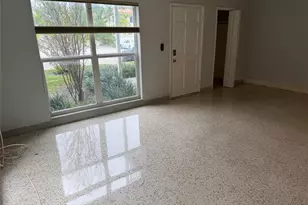 2612 NE 13th Ct, Fort Lauderdale, FL 33304 - Photo 4