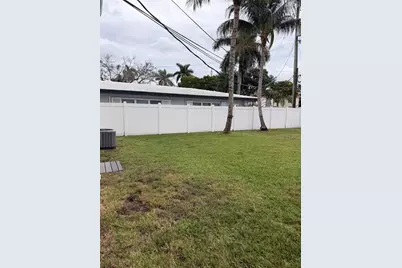 2612 NE 13th Ct, Fort Lauderdale, FL 33304 - Photo 18