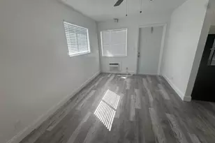 1958 McKinley St, Hollywood, FL 33020 - Photo 2