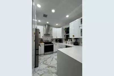 1041 NE 208th St, Unit #1041, Miami, FL 33179 - Photo 8