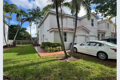 1041 NE 208th St, Unit #1041, Miami, FL 33179 - Photo 1