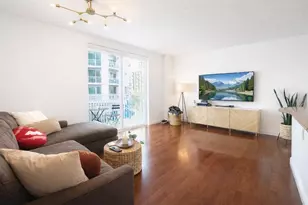 7280 SW 90th St, Miami, FL 33156 - Photo 8