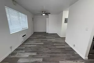 1958 McKinley St, Hollywood, FL 33020 - Photo 16