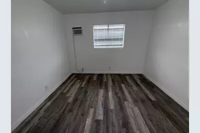 1958  McKinley St, Unit #8, Hollywood, FL 33020 - Photo 10