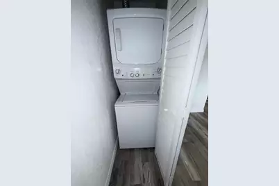 1958  McKinley St, Unit #8, Hollywood, FL 33020 - Photo 6